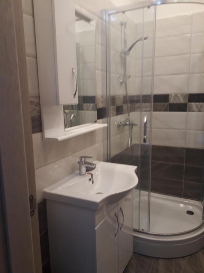 Apartmani Andrea Herceg Novi Exteriör bild